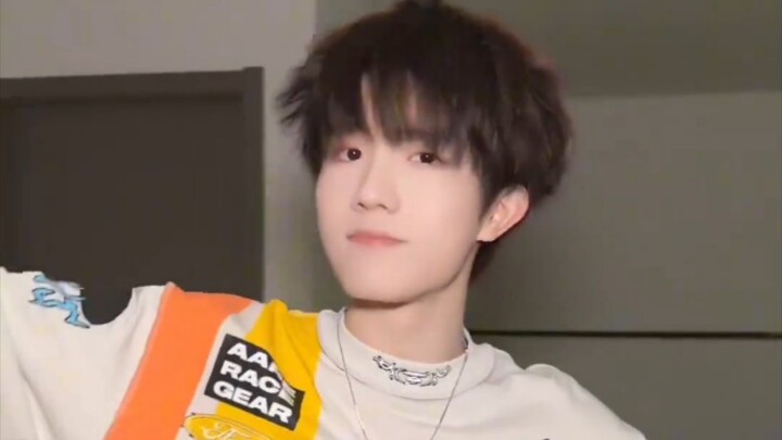 كسو شاي تناول "القوة" للأخ لونغ