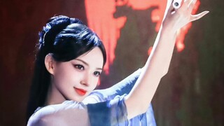 "راقصة عالمية فريدة"