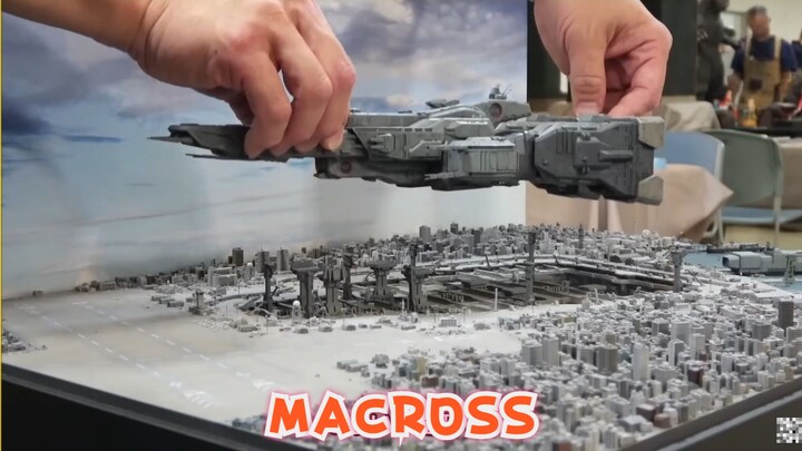 MACROSS sdf-1会场大型场景模型