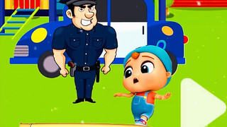 警察把小宝抓走了！