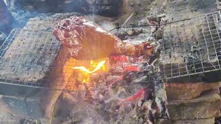 Resep gurun pasca-apokaliptik: kaki kalkun panggang