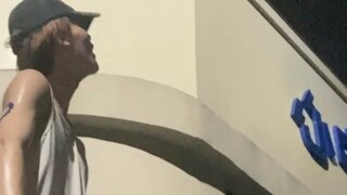 كيف يمكن أن تصبح "ماسك البرق" لمجرد خروجي للرقص؟ هل ظهرت حورية البحر الحقيقية؟ رقصة قفز مثيرة للغاية