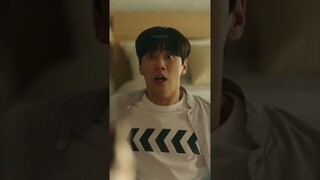 He almost got an heart attack😂😂🤣May I help you#hyeri #leejunyoung #mayihelpyou #kdrama #favpickedit