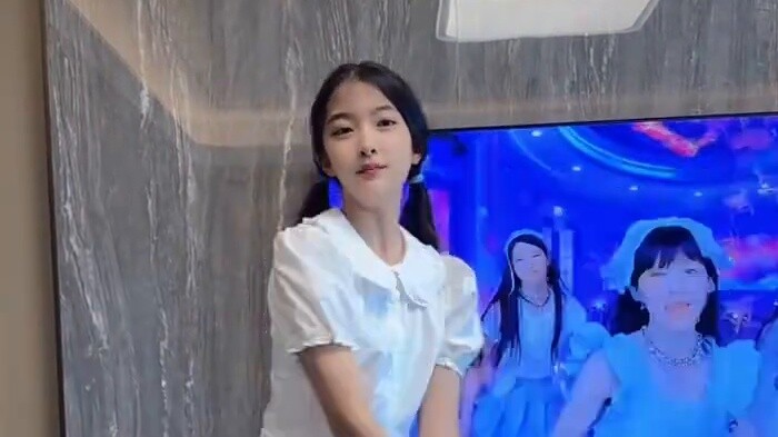 Emma xinh đẹp #illit