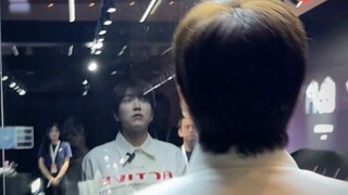 受邀参加小米发布会 雷军年度演讲