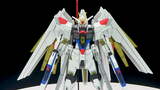 Panel Bandai HGCE Extraordinary Strike Freedom Gundam dan rakitan tampilan 360 derajat Gundam Seed F