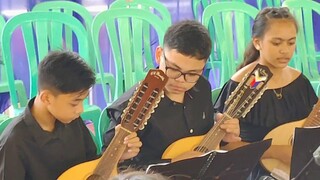 Traditional Instruments Eheads Circus cover by UES Alumni Rondalla featuring Gabz and Migz