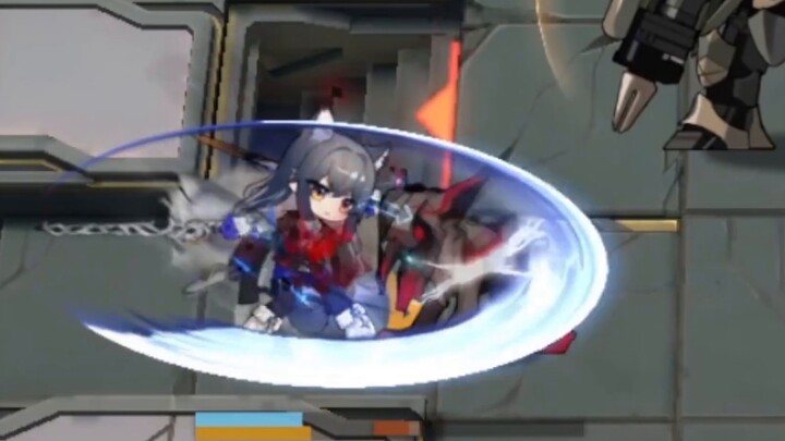 "Ahahaha, I met that squishy vanguard again. I'm going to bite her to death this time...?"