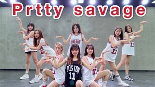 [Gai Gai] Nhảy cover! Phiên bản "Pretty Savage" của cô nàng cầu thủ bóng đá