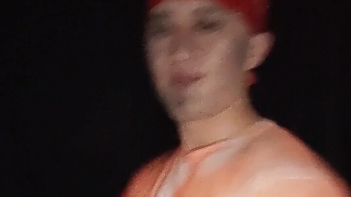 蒙古牛♂奶复刻（回眸+小猫洗脸）