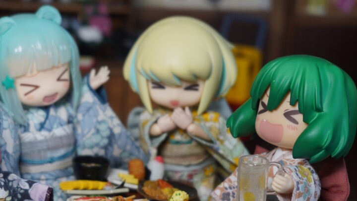 Daily life｜Kagura entertains friends at an izakaya! Although... emmm...