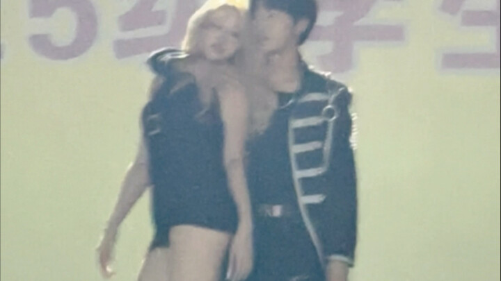 Kakak seniornya sendiri ada di sini! Pertunjukan latihan militer yang menggemparkan: No Tomorrow (ve