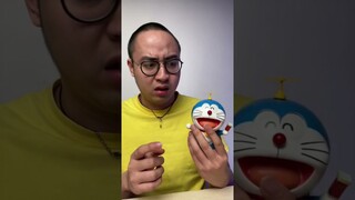 DORAEMON DIPENCET BUNTUTNYA MALAH GAK ADA AKHLAK! 😭