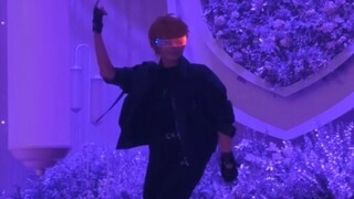 Searching the entire internet for this jumping-up Xia Yan