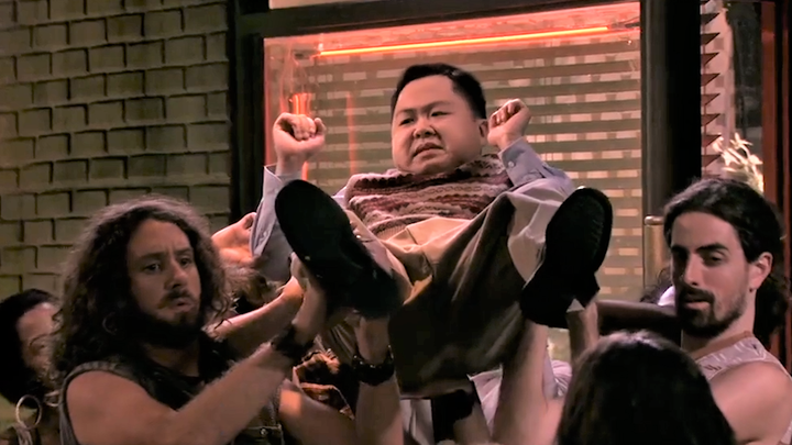 2 Broke Girls: MAX: How could we have saved Han's life? Regret, so much regret