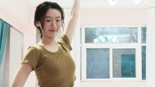 看春光咿呀咿呀摇摇晃～