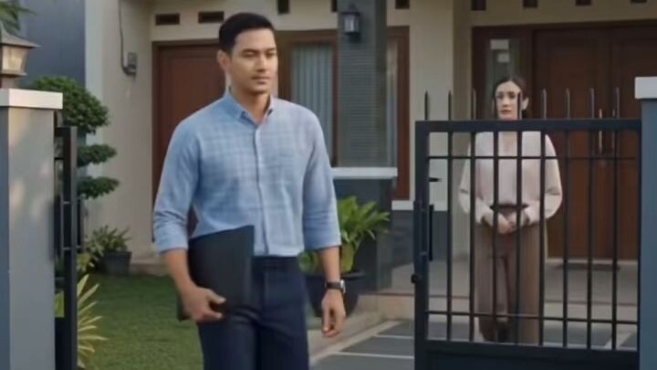 Mertua terus menghina, sampai mobil perusahaan datang menjemput Fajar...