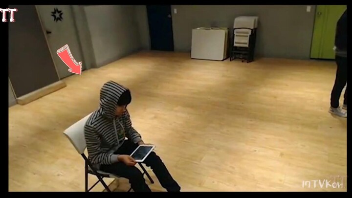 【小绿屋】生病的圆佑 | 可以看出来真的生病很难受的小猫