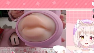 He actually submitted a post. Is he the first Japanese anchor to test out the kissing artifact?