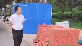 ของขวัญนี้มอบให้อย่างรอบคอบ