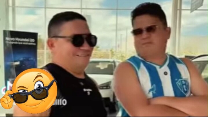 Olha a Malandragem dos dois kkkkkk