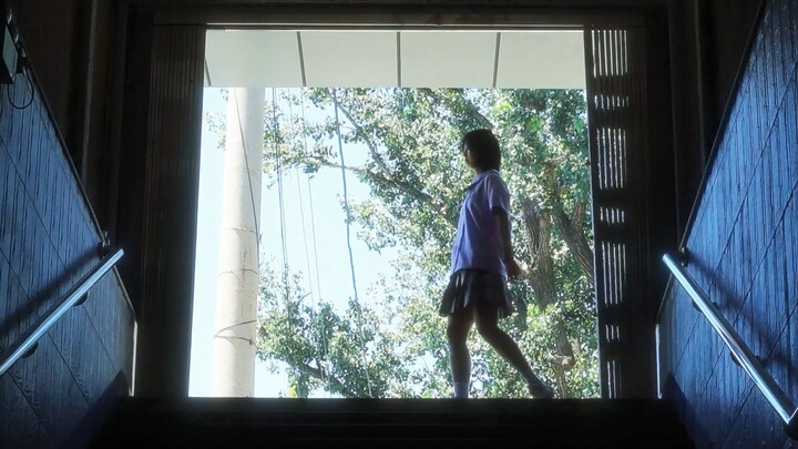 ทำไมกระโดดครั้งเดียวแล้วก็หลุดเข้าไปในเอดของมังงะเลยล่ะ