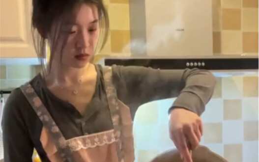Ở bên tôi thì không thể thiếu món của bạn.