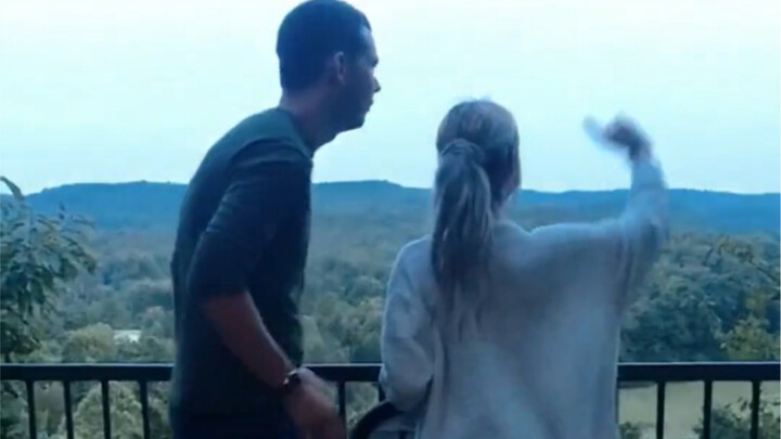 Những anh chàng không biết cầu hôn, cứ lấy thẳng lời bài hát của Taylor Swift mà dùng!