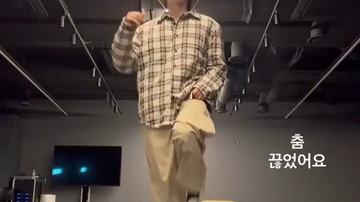 260323 Lee Donghae memperbarui Instagram: Aku telah berhenti menari