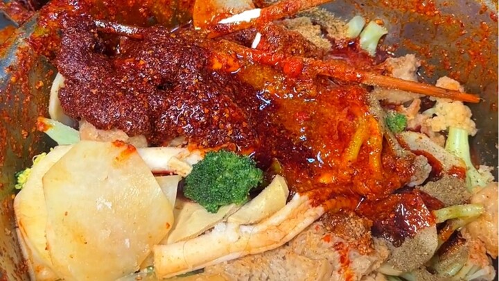 I think I’ve not only fallen for Tianshui’s mala tang, but also for the lovely people here!