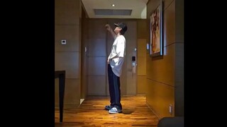 لي هيوكجاي يُبدع في رقصه مجددًا! [سوبر جونيور إيونهيوك]