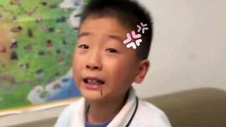 اختيار اسم لابنتي حديثة الولادة تسبب في "انفصال بين الأب والابن"، فانهار الابن باكياً، ودُمّرت حياة 