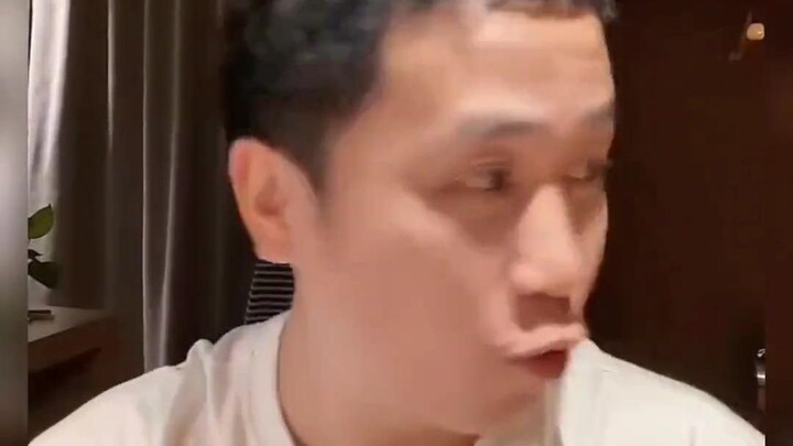 Tangoz nói rằng A Kiều là người đẹp nhất mà anh từng gặp, hai tiếng “wow” ấy thật sự quá chân thực!!