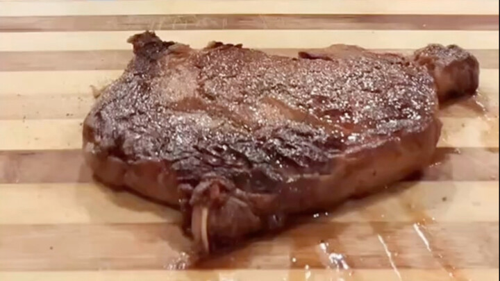 Vegan Eats Meat for the First Time in a Decade