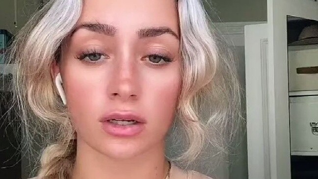 Funny beauty Sophie Morelli imitates train whistles, seagull calls, and can even challenge the extre
