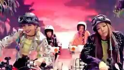BLACKPIKN / BOOMBAYAH lisa Jennie jisoo rosé