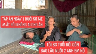 Đến thăm và Trao tiền MTQ cho anh em mù lại thêm bệnh tâm thần nghe nói mà khó cầm lòng.