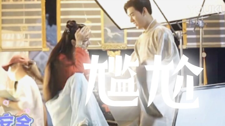 Sao những khoảnh khắc drama của Nhiệt Ba thì Quần Tuấn đều kịp bắt gặp luôn hahaha