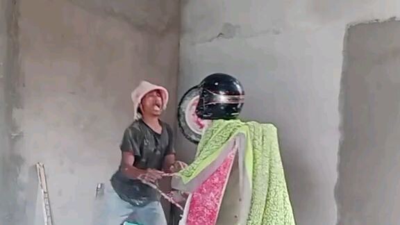 mang tukang ketika butuh hiburan