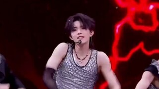 [Konser Tahun Baru Keluarga TF] Mengapa tidak ada adegan bintang rock Xiao Su di “Delusion”?