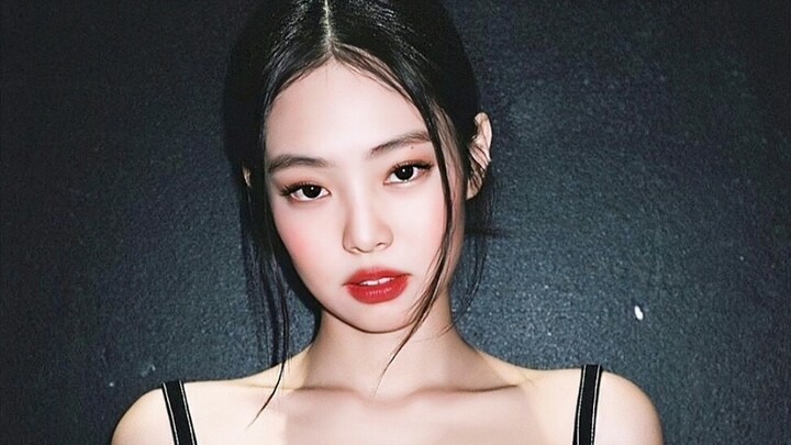 [ Jennie ] In 2 Minutes: Why Jennie’s Called the “Sexy Little Wildcat”