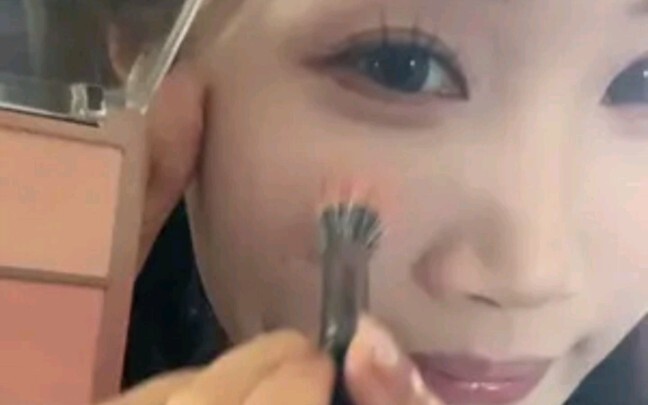 Jika kamu bertanya padaku apa itu "male gaze"...