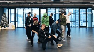 【NCT U】《Universe (Ayo Main Bola)》ruang latihan