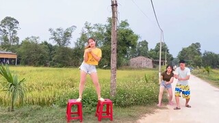 เธอแสดงท่าเต้นแบบนั้นจริงๆ!