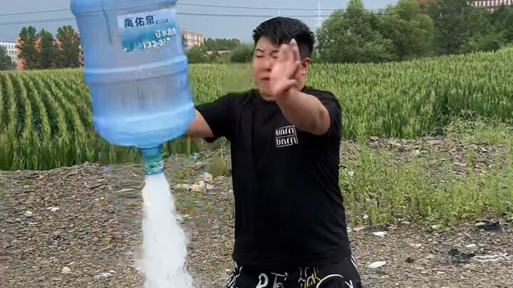 การทดสอบจรวดพ่นน้ำนี้ช่างน่าทึ่งจริงๆ #รีวิว #หักล้างข่าวลือ #จรวดพ่นน้ำ