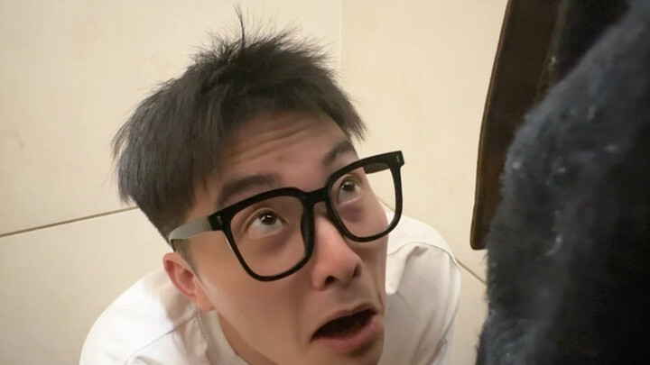 《Bug》