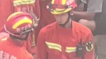 Yang Yang Yanzi dan saudara sumpahnya
