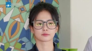 Zhao Lusi Zhao Lusi yang bingung dan imut ada di sini, dan dia juga membantu merekomendasikan drama 