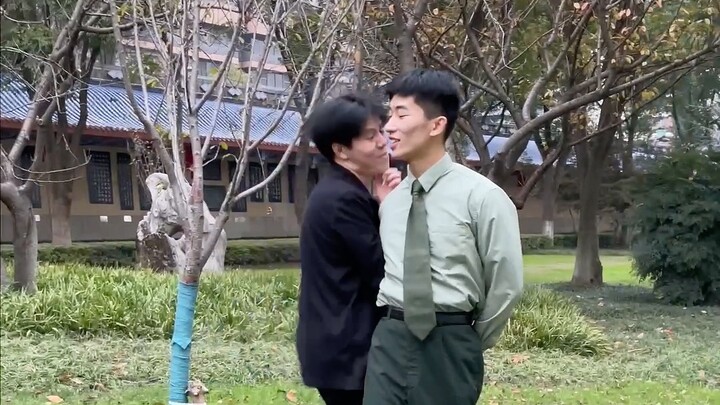 Chính là rất bất ngờ?