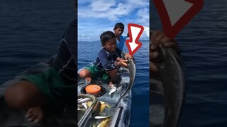 🤣 Funny Fishing in the Philippines. #shorts #fishing #funnyshorts